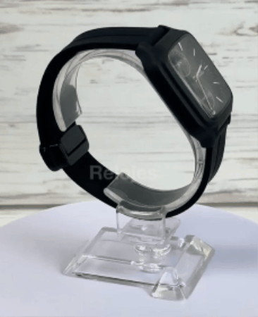 Sincroniza tu vida con el universo: Scottie Edición Especial, un reloj que te guía a través de la fase lunar.